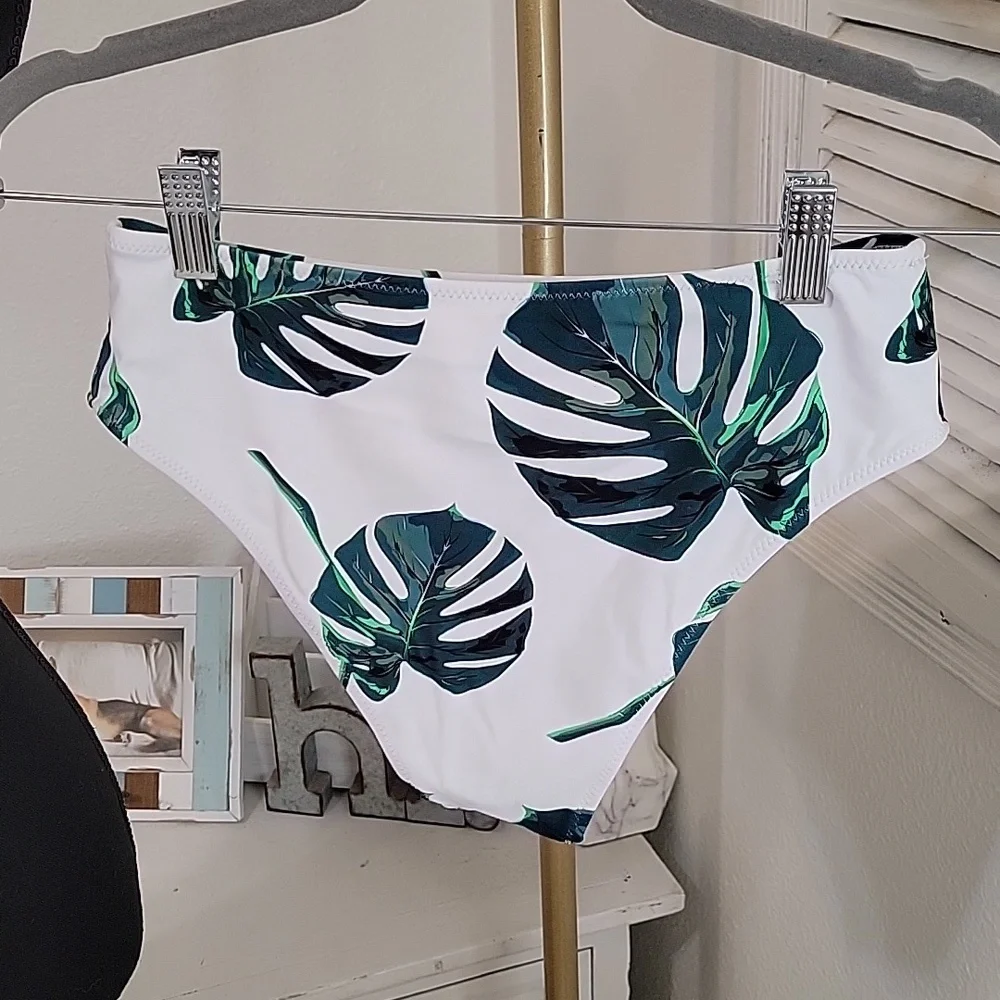 🌟5/$20 🆕️ CupShe Bikini Bottoms - Picture 3 of 5
